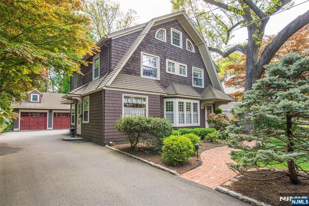 71 Overlook Road