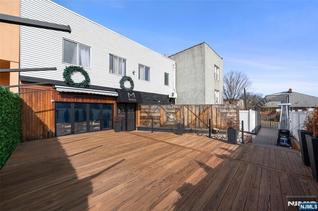 526 Anderson Avenue