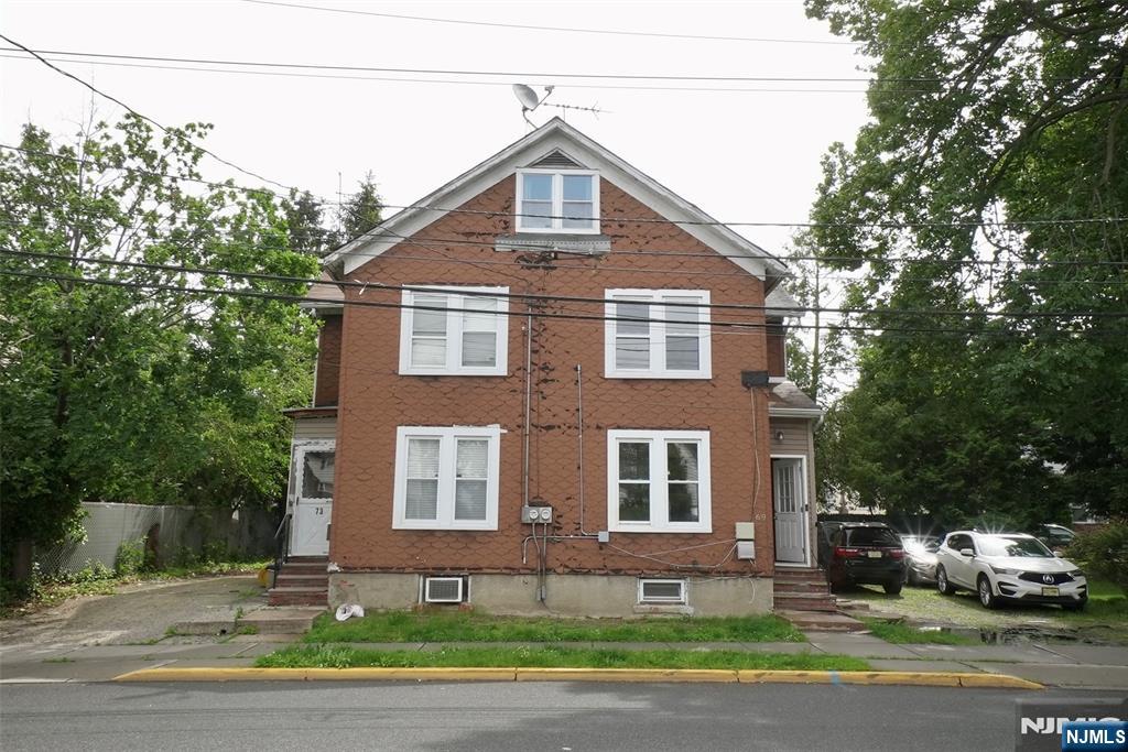 Rental Property at 69 Carlton Ave, East Rutherford, New Jersey - Bedrooms: 3 
Bathrooms: 2 
Rooms: 6  - $3,500 MO.