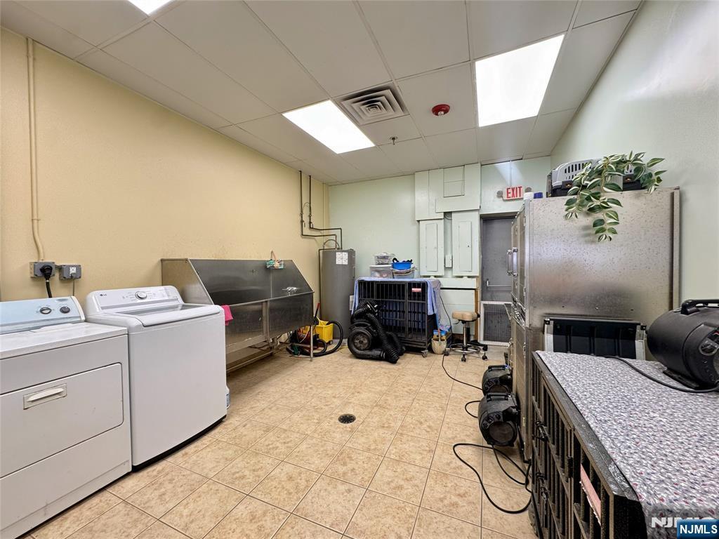 1475 Bergen Boulevard