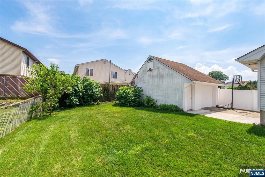 26 Platt Avenue
