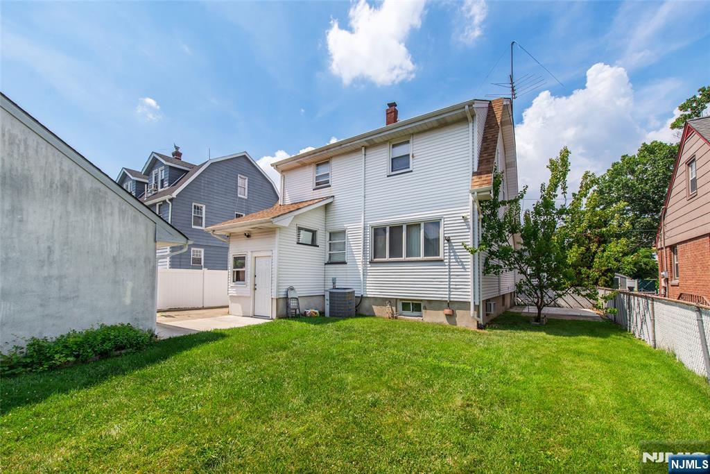 26 Platt Avenue