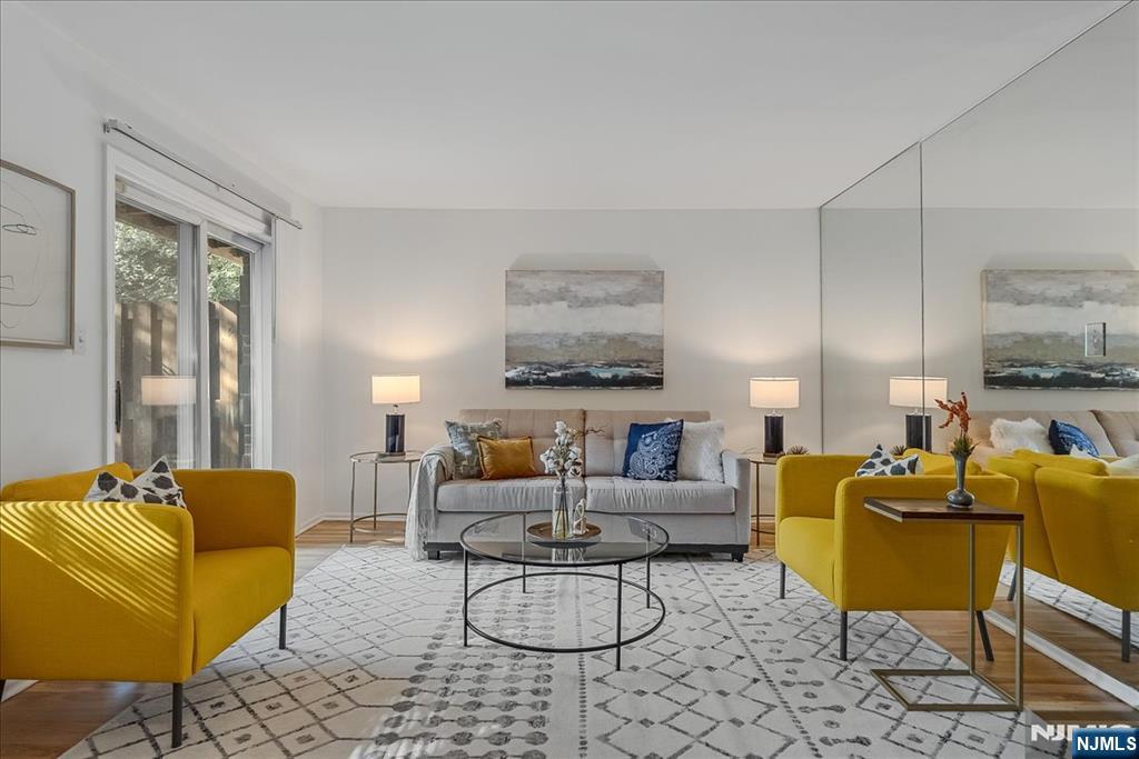 50 Pine Street C3001