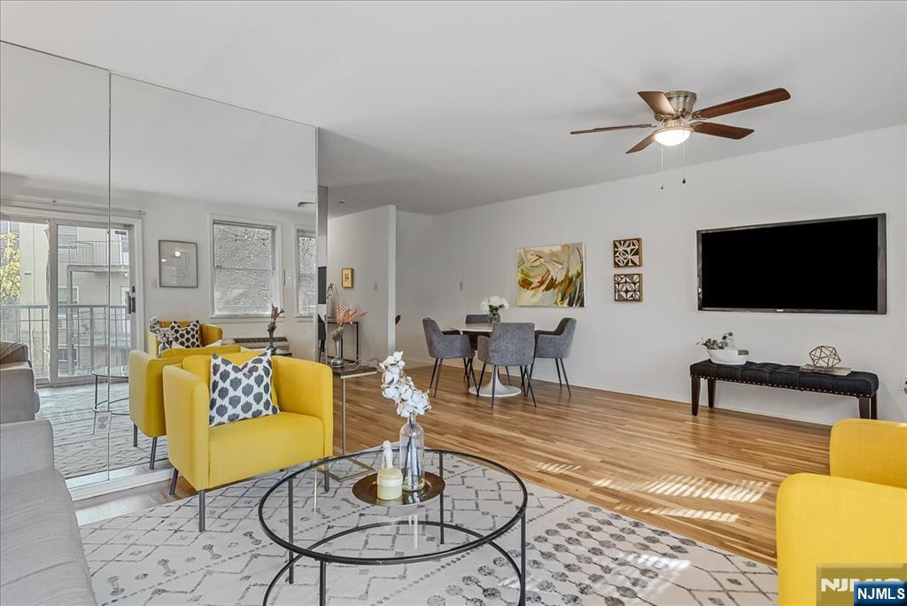 50 Pine Street C3001