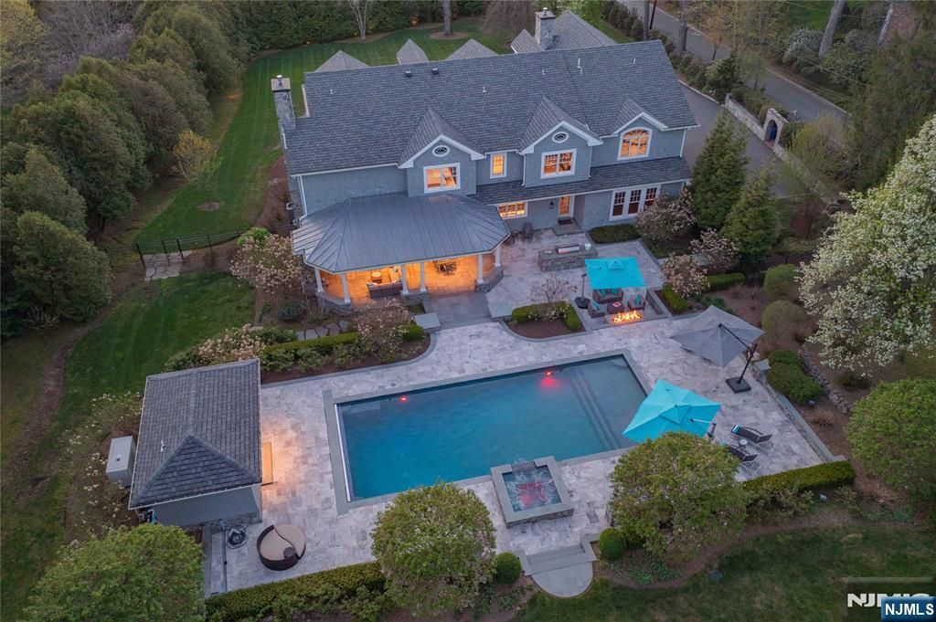 Photo of 236 E Saddle River Road, Saddle River, NJ 07458 (MLS # 26013641)