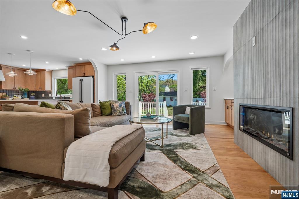 596 White Oak Ridge Road