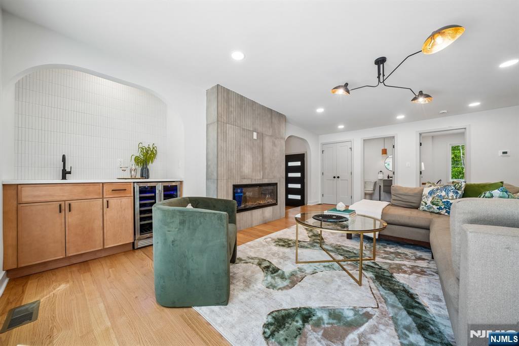 596 White Oak Ridge Road