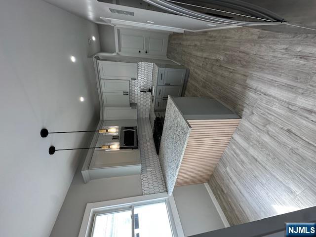 117 Brighton Ave 2, Belleville, New Jersey - 2 Bedrooms  
1 Bathrooms  
4 Rooms - 