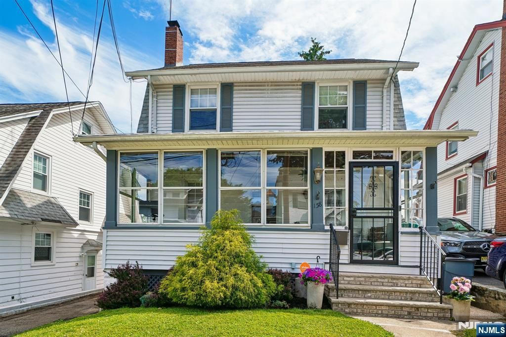 Photo of 158 Maple Street, West Orange, NJ 07052 (MLS # 26019267)