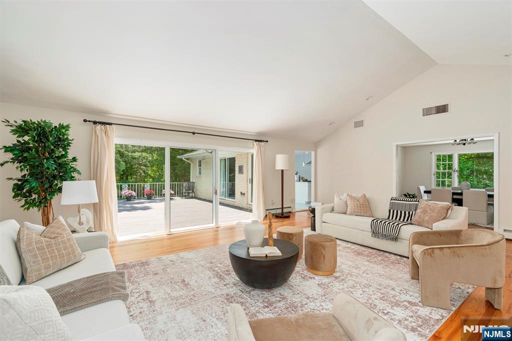 131 Lawrence Drive
