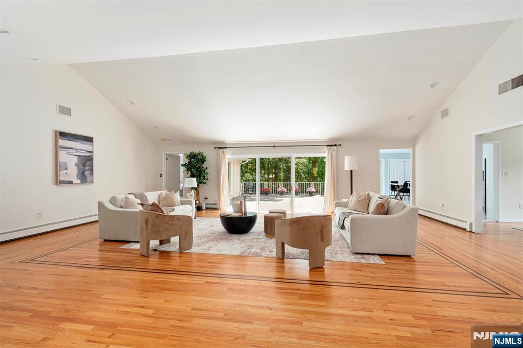 131 Lawrence Drive