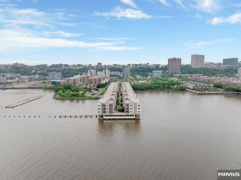 Photo of 214 The Promenade #214, Edgewater, NJ 07020 (MLS # 26006421)