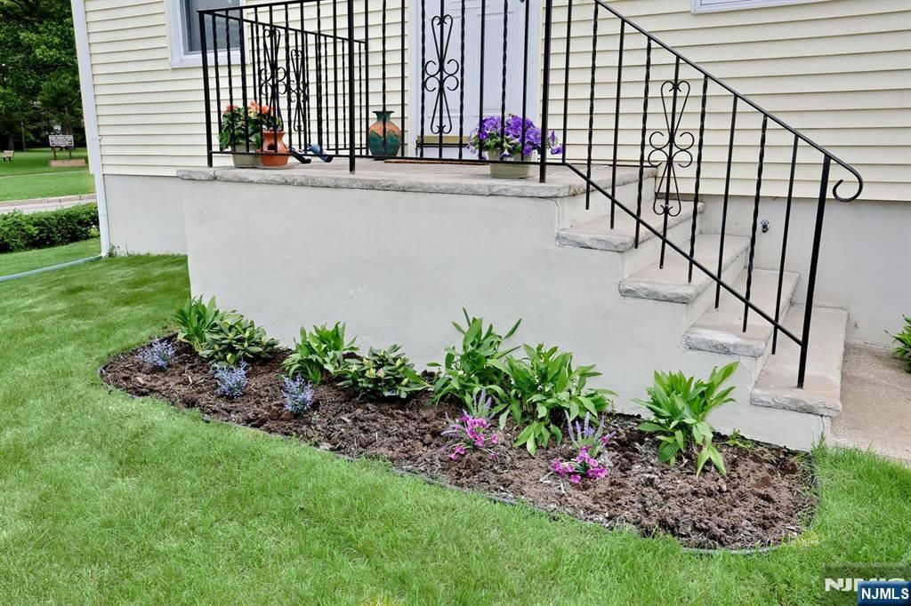Photo of 2720 Kipp ST, Fair Lawn, NJ 07410 (MLS # 26017069)