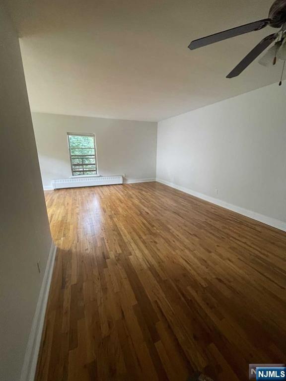 280-320 Oak Street 284D