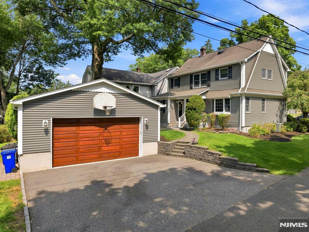 149 Palisade Avenue