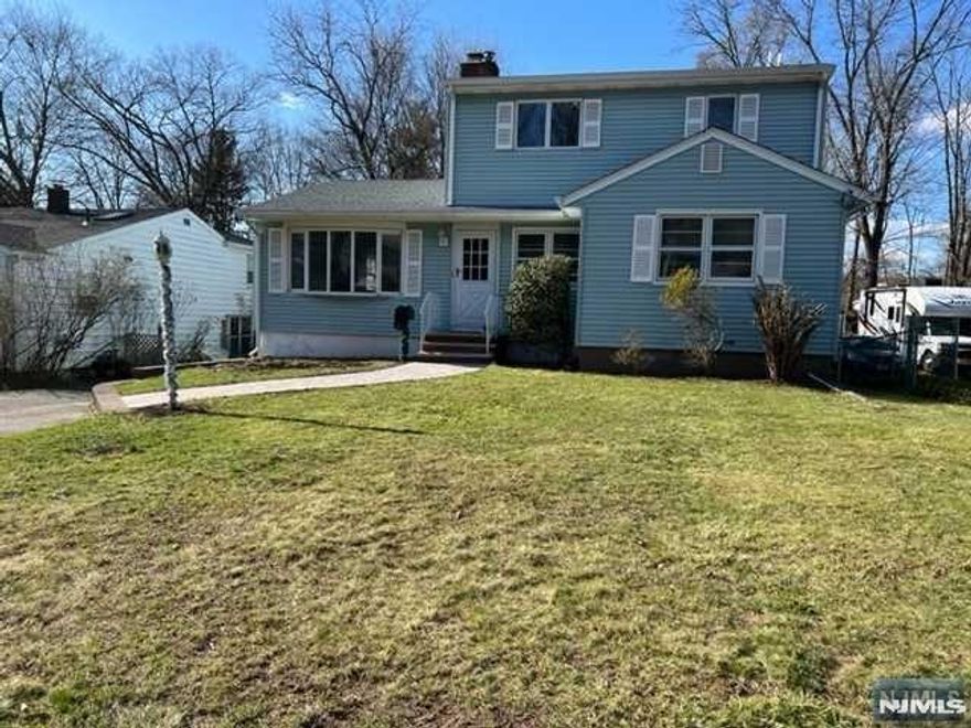 Expanded Cape in the Heights Section of Oakland Features 4 Bedrooms and 2 Full Baths. Newer Kitchen Offers Quartz Countertops, Tile-backsplash, Stainless-steel Appliances and Renovated Bathrooms. Open Floor w/Living Room and Fireplace that Leads into the Formal Dining Room with Hardwood Floors Through-out. Den that leads to Sun-filled enclosed porch w/Hot Tub w/Entrance to the Rear Patio and Level Yard. Sought after Heights School District! Conveniently Located Close to NYC Transportation, Major Highways, Parks, Shopping, Dining & More! Credit check, proof of employment, Tenant Insurance Required. NTN report required. Tenant Responsible for all Utilities, Landscaping and Snow Removal. Call Joseph Vecchione at 973-580-9500 for all the details.