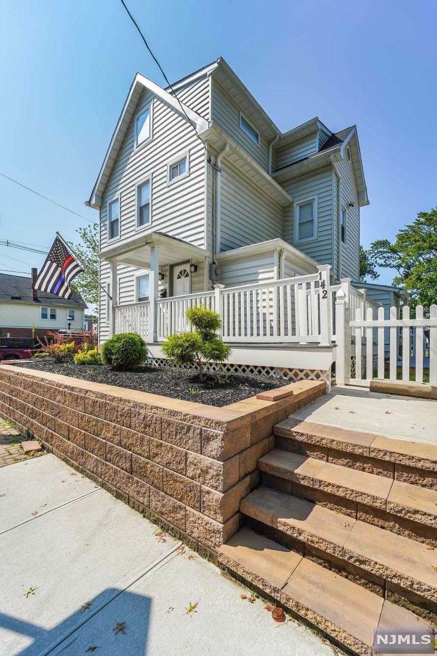 Welcome to this luxurious, completely renovated 4 bed, 3 bath Colonial home in Cranford. Everything was completely redone down to the stud in 2018/2019 including all new plumbing, electric, and forced hot air/central air systems, hardwood floors, recessed lighting, new drywall, doors, and windows. Interior features include a floating staircase, an impeccable eat-in kitchen w/ center island, quartz countertops w/ SS appliances, a 3rd floor master suite w/ walk-in closet and spacious bathroom, and a finished basement w/ storage and laundry room. The exterior includes all new vinyl siding, new roof, a fenced in side yard w/ trek deck and driveway. The property is located on the corner of Centennial and Lincoln Ave close to restaurants and within close proximity to downtown Cranford, train station, and bus stop.