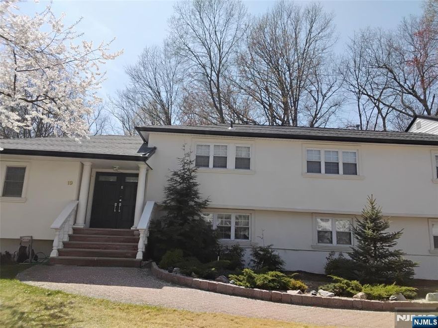 Exceptional home in Prime Bergen county Location This beautiful home is located in the heart of Bergen county, where everything you need is right at your fingertips.you name it everything is near by! Enjoy easy access to Top rated restaurants Major shopping malls and luxury brand stores Every day convenience and community amenities With plenty of space and numerous bedrooms, this home is perfect for large or multiple generational family. Truly a rare find - a Specious, comfortable, and beautifully updated home in an unbeatable location A wonderful place to live,offering both comfort and convenience in one of the most desirable srea.