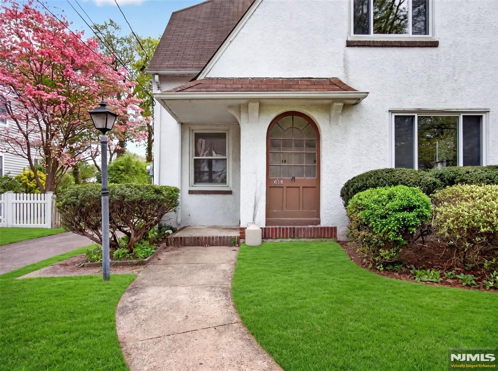 Photo of 618 Wyndemere Avenue, Ridgewood Village, NJ 07450 (MLS # 26014048)