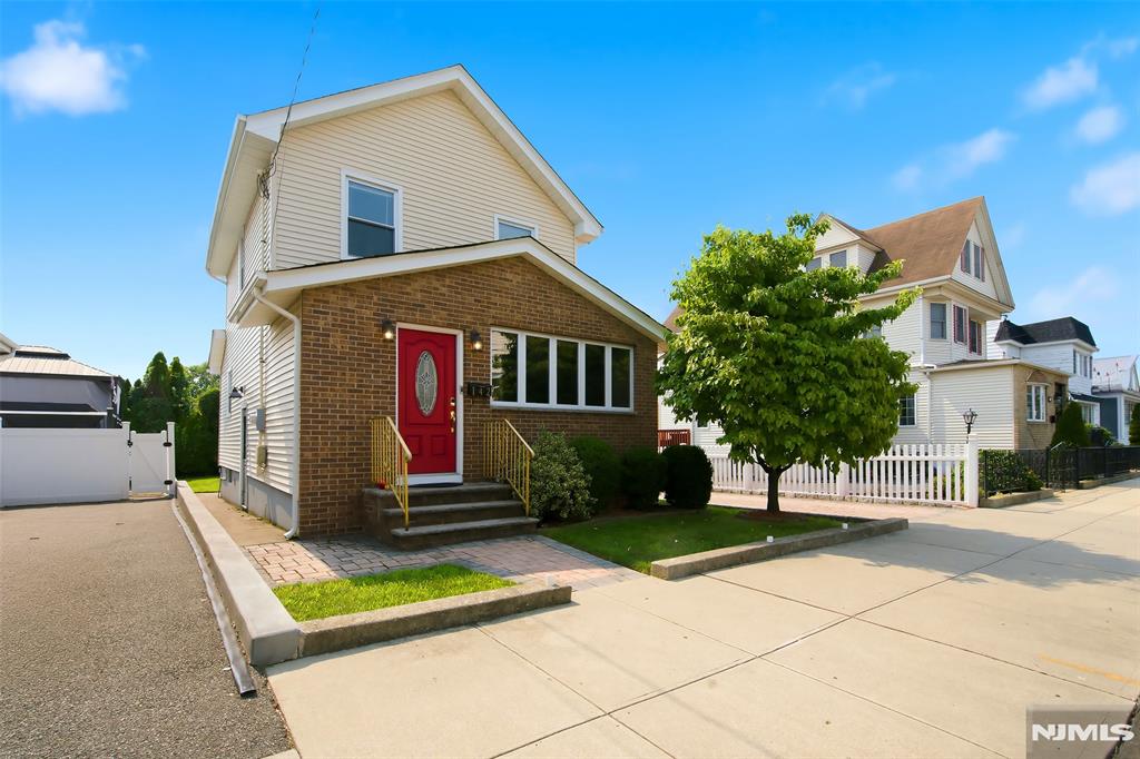 142 Morgan Place
