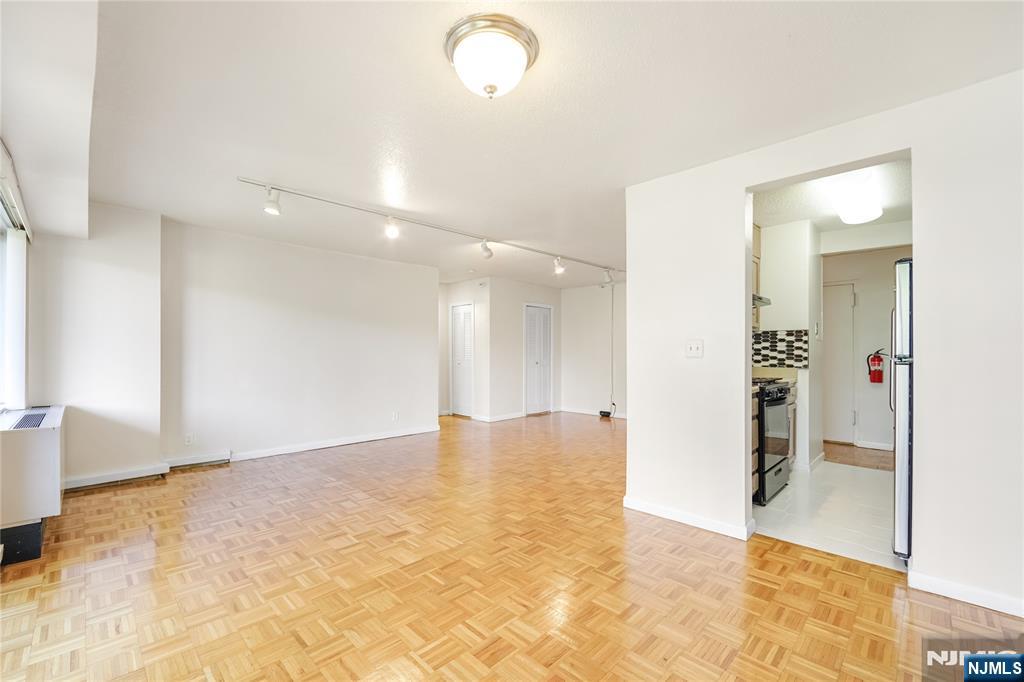 150 Overlook Avenue 6H