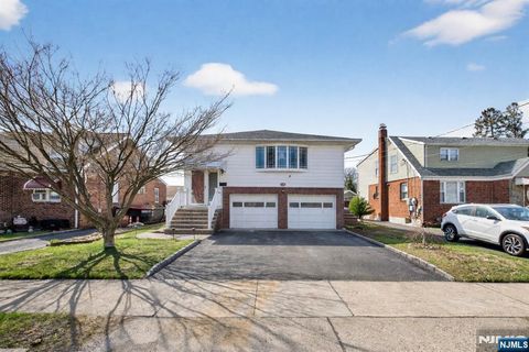 1-20 Kenneth Avenue Fair Lawn NJ 07410