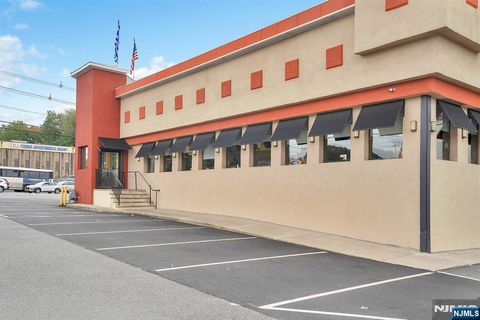 Photo of 260 Us Highway 46, Elmwood Park, NJ 07407 (MLS # 26018283)