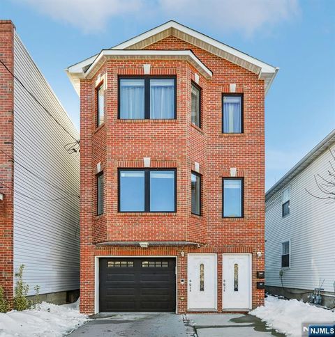 421 Liberty Avenue Jersey City NJ 07307