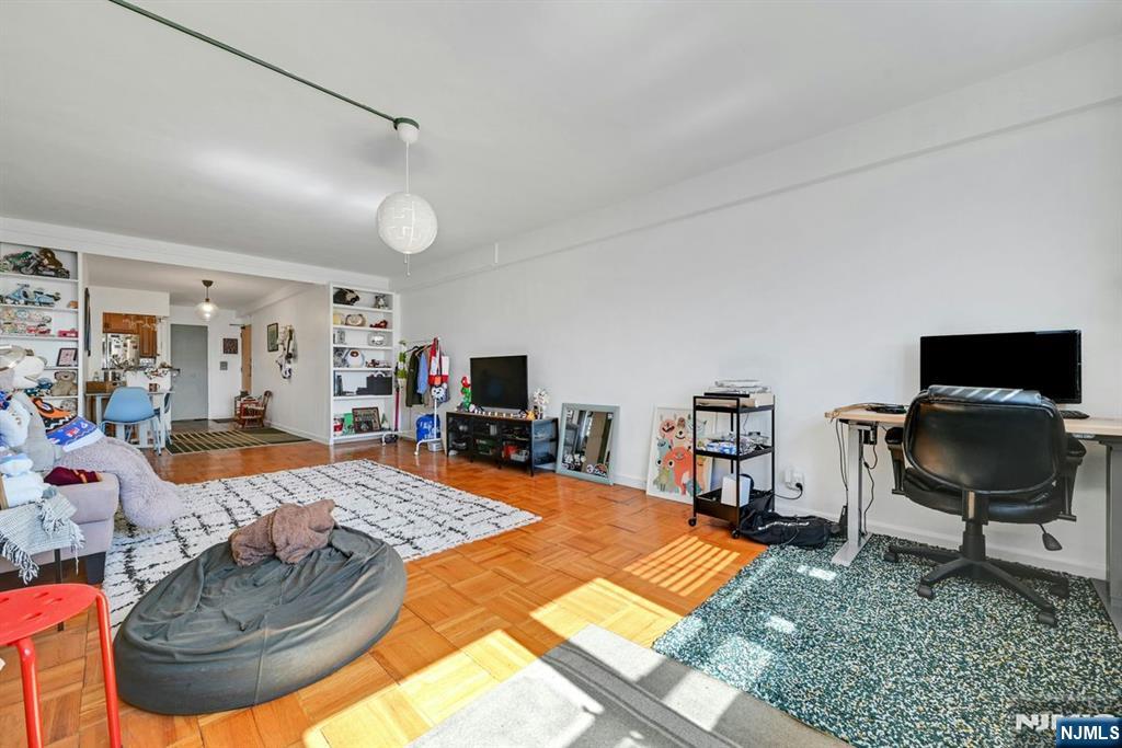 208 Anderson Street S5A