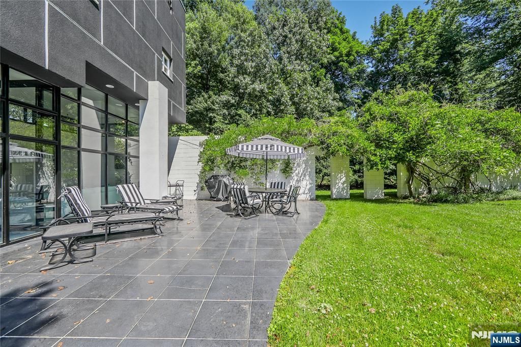 Photo of 451 Mountain Avenue, Caldwell, NJ 07006 (MLS # 25020425)