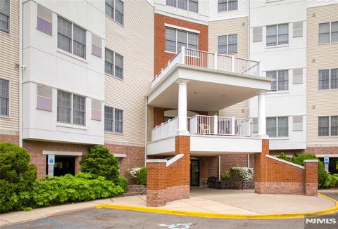 Photo of 189 Forest Avenue #216, Paramus, NJ 07652 (MLS # 26006044)
