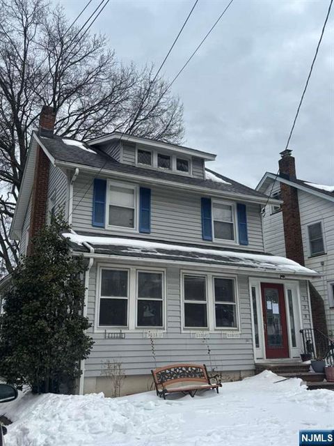 138 Cedar Hill Avenue Belleville NJ 07109