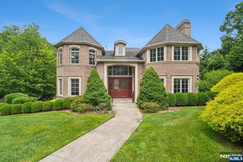 Photo of 55 McDermott Way, Englewood Cliffs, NJ 07632 (MLS # 25021875)