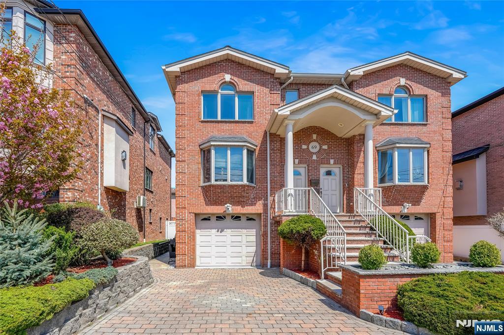 69 Columbia Avenue B