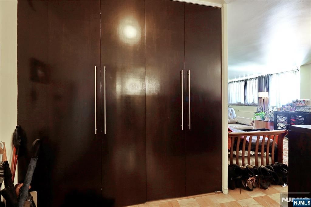 Photo of 6040 Boulevard East #29N, West New York, NJ 07093 (MLS # 25030719)