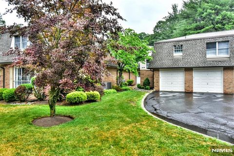 Photo of 279 Collignon Way #5, River Vale, NJ 07675 (MLS # 26022046)