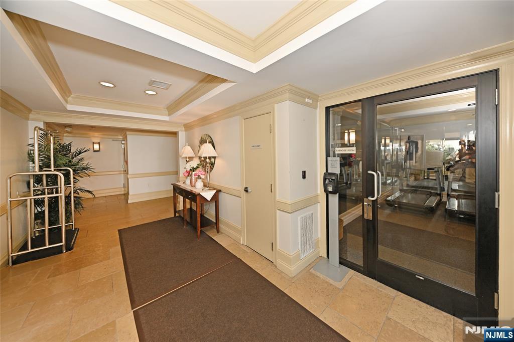 54 Polifly Road 304