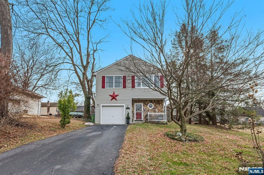 The Home Spring Rush has begun. This house is everything you've been waiting for is right here. Located on a quiet cul-de-sac, this fully modernized home offers the perfect blend of privacy and commuter comfort. Just minutes from shopping, dining, and vibrant downtown Easton, PA, the site offers quick access to local transit; route 22, and I-78, making commuting to nearby New Jersey hubs or New York easy. Approximate commute times are Easton, PA (10 minutes), Phillipsburg, NJ (5 minutes), and NYC (about 1 hour and 15 minutes). Inside, the home has hardwood floors, a brand new kitchen with stainless steel appliances, and three fully updated bathrooms. The flexible ground-floor plan is ideal for alternative living spaces or home office needs, complete with a full bath, an energy-efficient pellet stove, and walk-in access to the garden. Spacious bedrooms include a primary suite with an en-suite bathroom. With neutral decor, updated fixtures throughout, and a location designed for easy daily traffic, this home offers comfort, efficiency, and accessibility in a unique package. As an added bonus, the property comes with a home warranty that covers plumbing, electrical systems, appliances, and heating and cooling systems, providing the next owner with additional peace of mind.