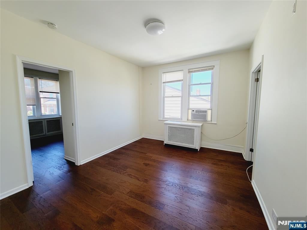 746 Kingsland 2nd fl