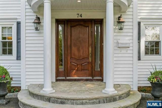 74 O Shaughnessy Lane