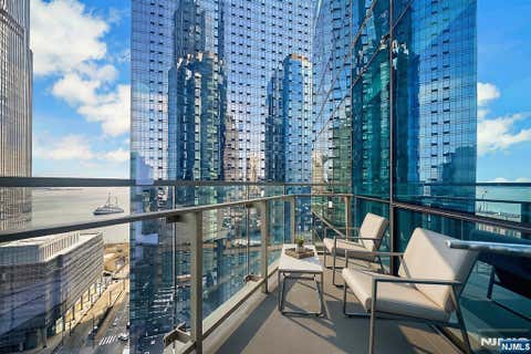 Photo of 77 Hudson Street #2409, Jersey City, NJ 07302 (MLS # 26031475)