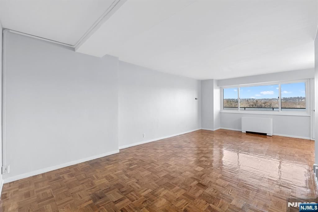 Photo of 377 S Harrison Street #9G, East Orange, NJ 07018 (MLS # 26003039)