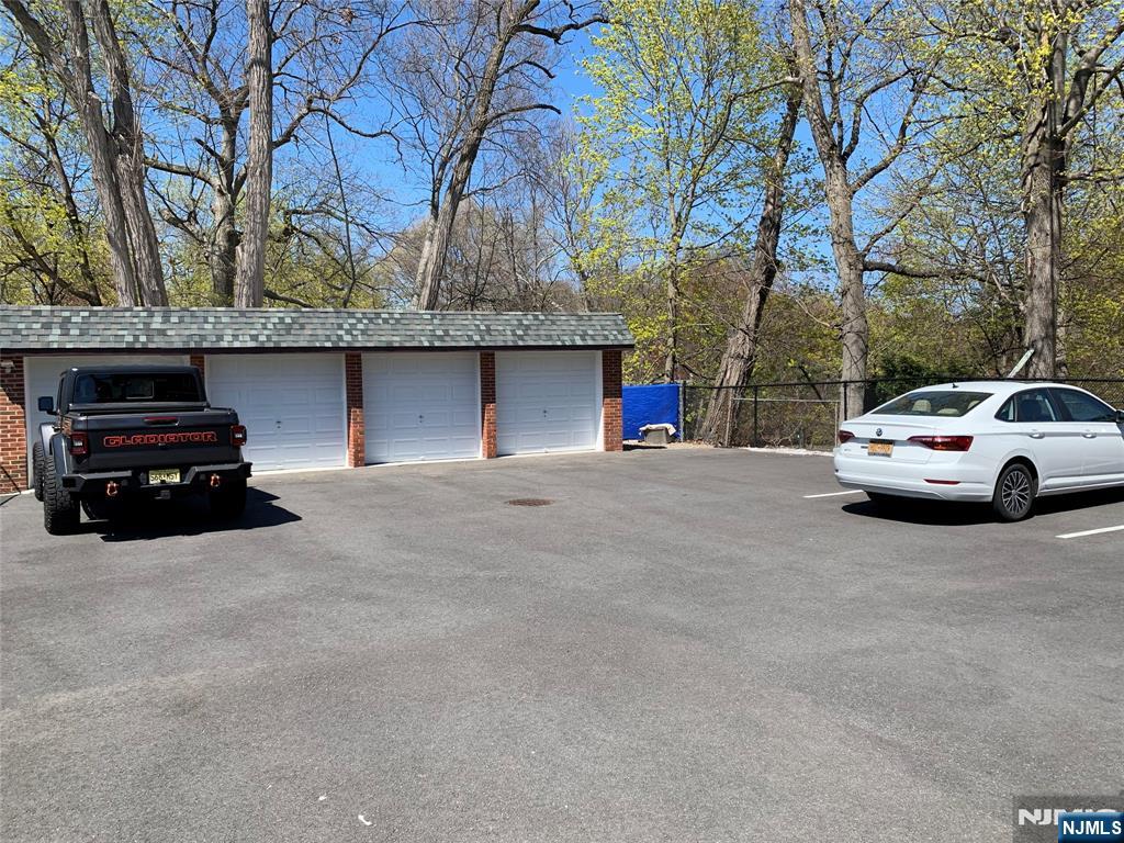 314-330 Westwood Avenue 2nd. floor