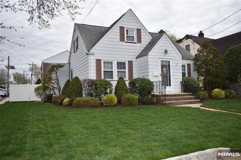 30 Devon Street North Arlington NJ 07031