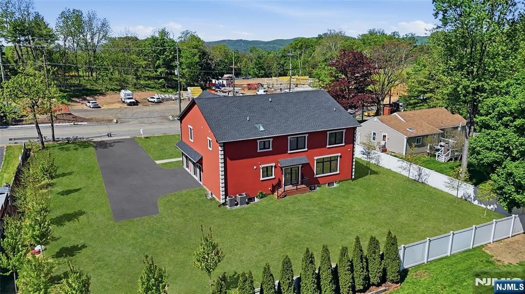 Photo of 1690 Hamburg Turnpike, Wayne, NJ 07470 (MLS # 26016980)