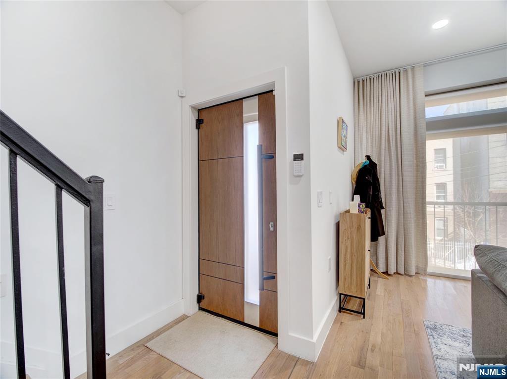 231 Clinton Avenue 2