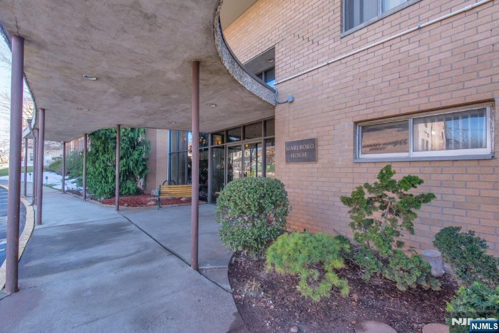 Photo of 265 Main Street #509, Ridgefield Park, NJ 07660 (MLS # 26003204)