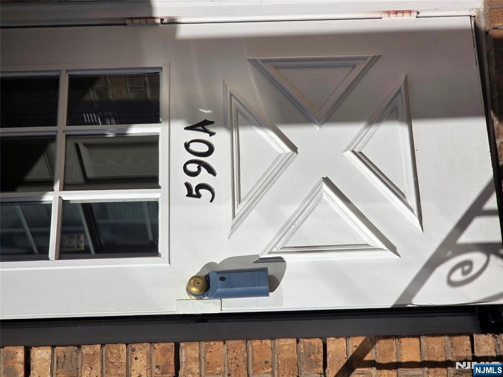 590A Center Street 6