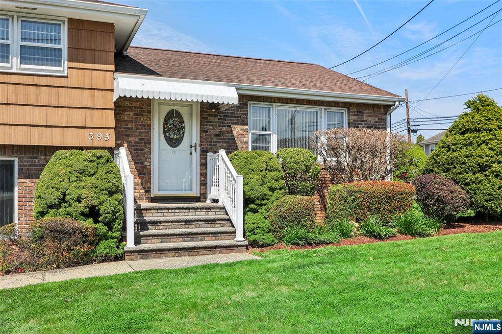 395 Van Luyn Terrace