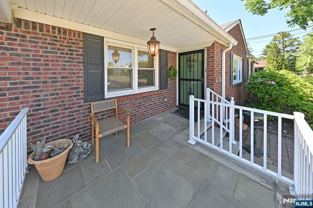 332 Golf Avenue
